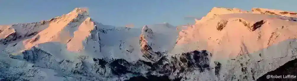 Photo de la chaîne des Pyrénées par R. Laffitte