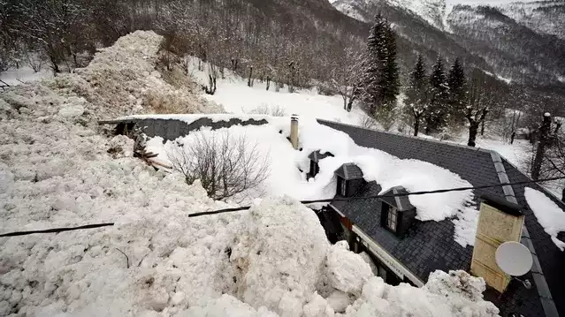 avalanche du cirque du Lys à Luchon - 2013