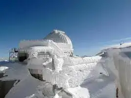 Sommet du Pic du Midi givré janvier 2013