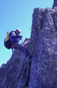 Le PGHM 66 dans leur voie au Malaza