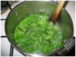 Préparation de la Soupe à la sarrous