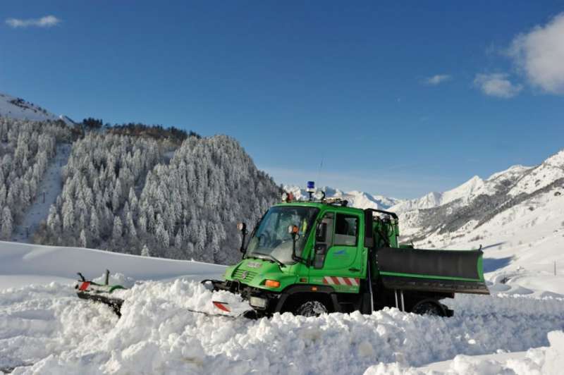 photos unimog chasse neige - Page 12 01-Chasse-neige