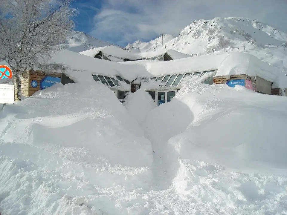 Station Piau Angaly